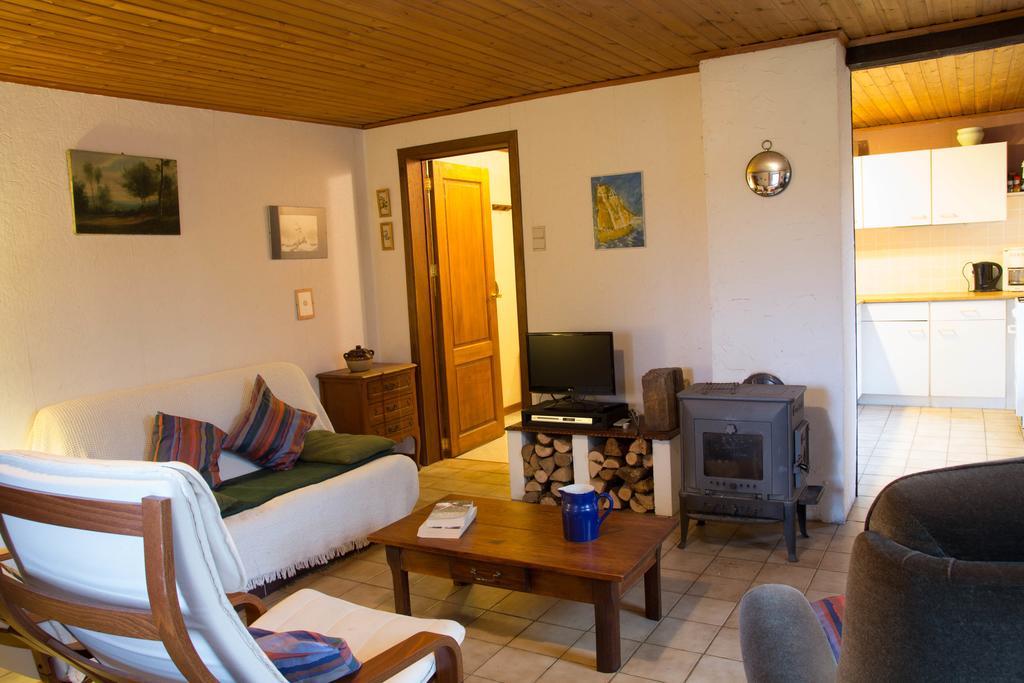 La Petite Maison Six Planes Quarto foto